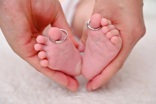 代怀生子好找吗怀孕初期子宫收缩